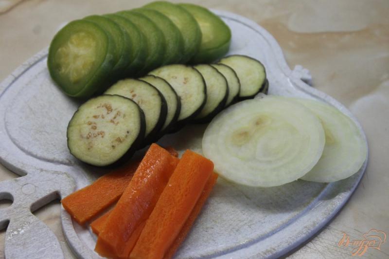 Фото приготовление рецепта: Овощи в кляре с соевым соусом шаг №2