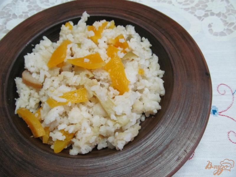 Фото приготовление рецепта: Рисовая каша с фруктами и тыквой в мультиварке шаг №7