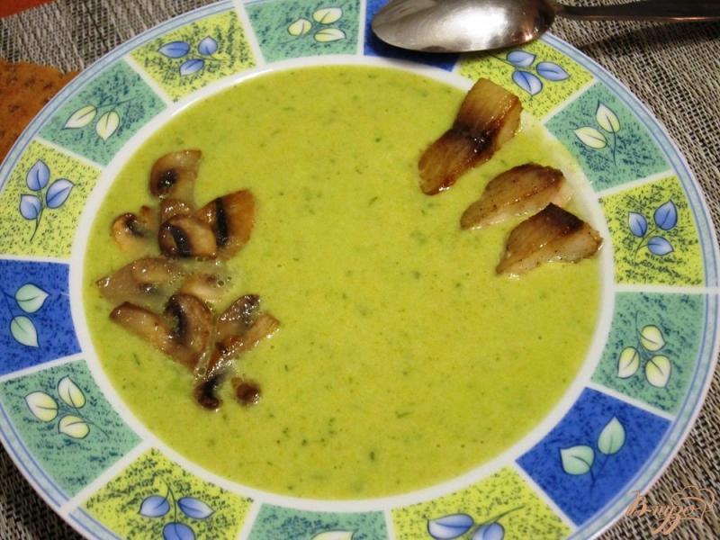 Фото приготовление рецепта: Овощной суп-пюре с тилапией шаг №14