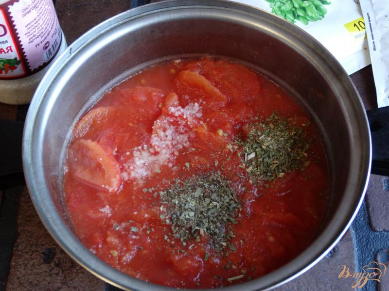 Фото приготовление рецепта: Итальянский томатный соус для пиццы шаг №5