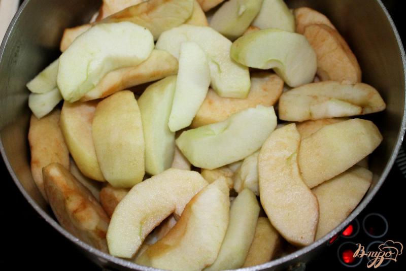 Фото приготовление рецепта: Пюре из яблок и тыквы для малышей шаг №3