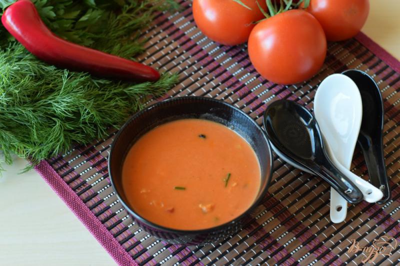 Фото приготовление рецепта: Быстрый томатно- сливочный суп с креветками шаг №6