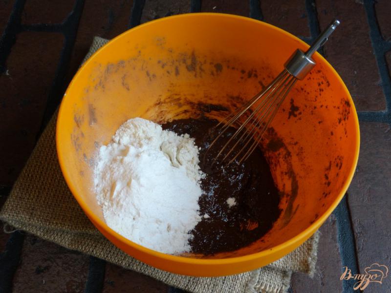 Фото приготовление рецепта: Шоколадно-кофейные блинчики шаг №4