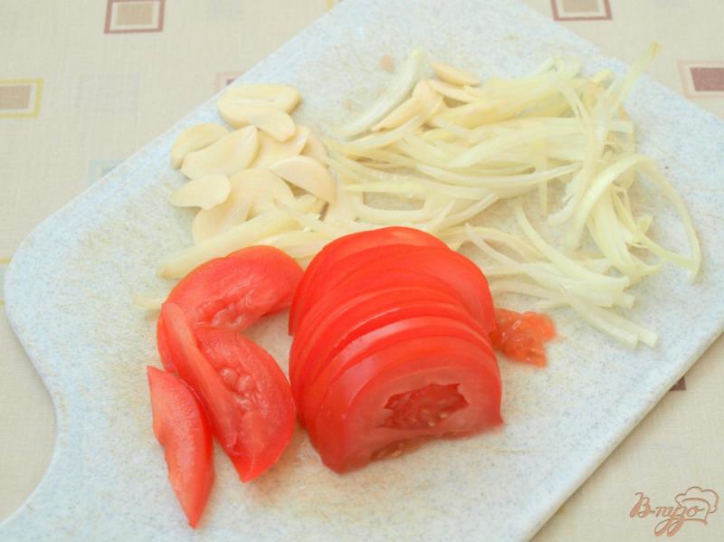 Фото приготовление рецепта: Индейка запечённая в духовке с помидорами шаг №2