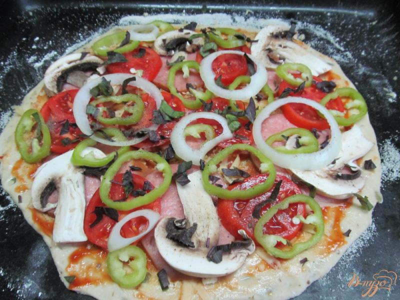 Фото приготовление рецепта: Пицца шаг №5
