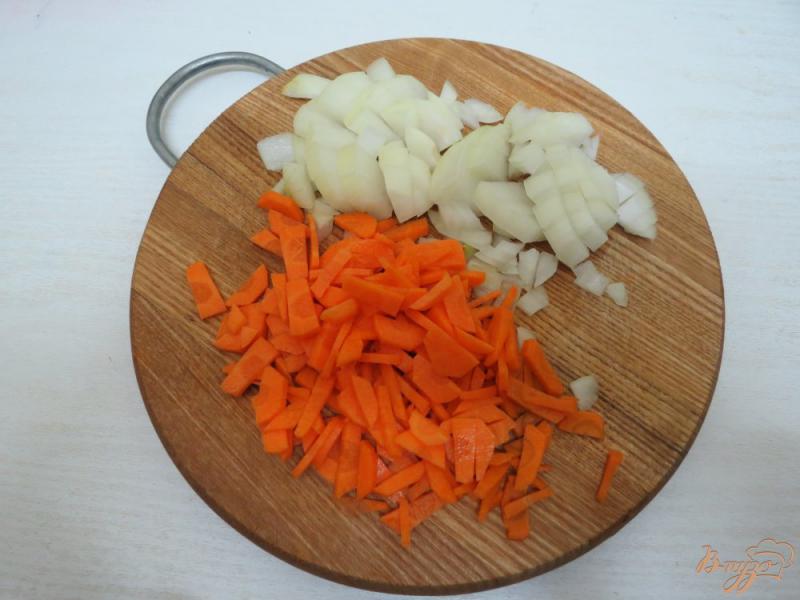Фото приготовление рецепта: Борщ красный с картофелем шаг №2