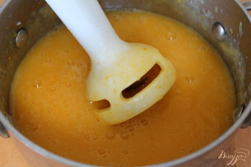 Фото приготовление рецепта: Овощной суп пюре с мясом ягненка и помидорами черри шаг №3