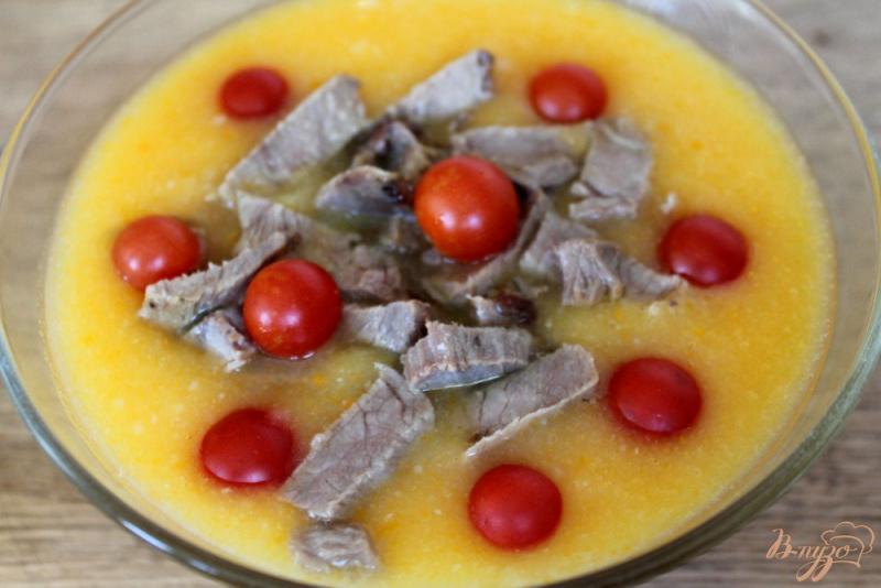 Фото приготовление рецепта: Овощной суп пюре с мясом ягненка и помидорами черри шаг №5