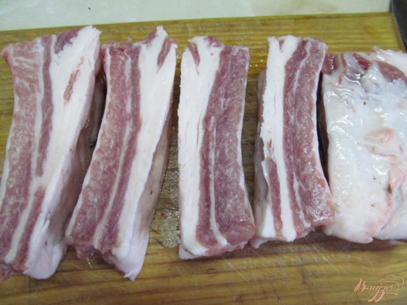 Фото приготовление рецепта: Свиные ребрышки с пшеном тыквой и брокколи шаг №1