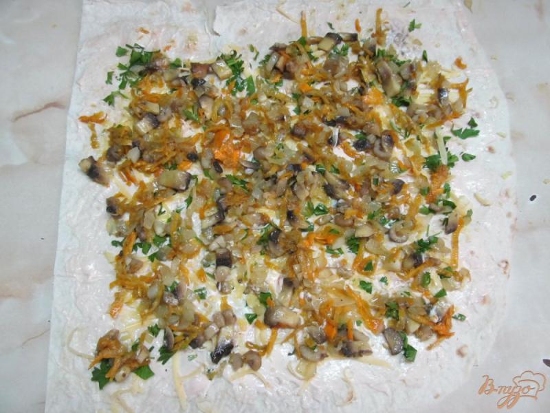Фото приготовление рецепта: Овощная закуска из лаваша шаг №5