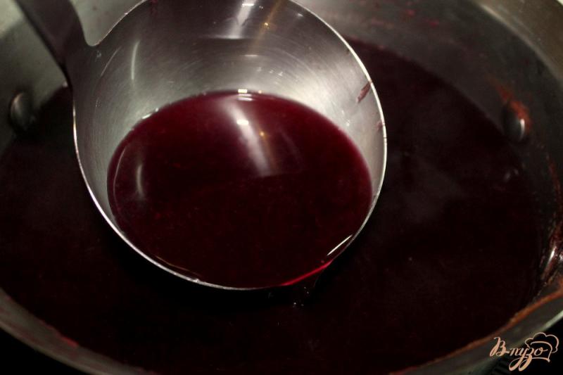 Фото приготовление рецепта: Сок виноградный на зиму шаг №6