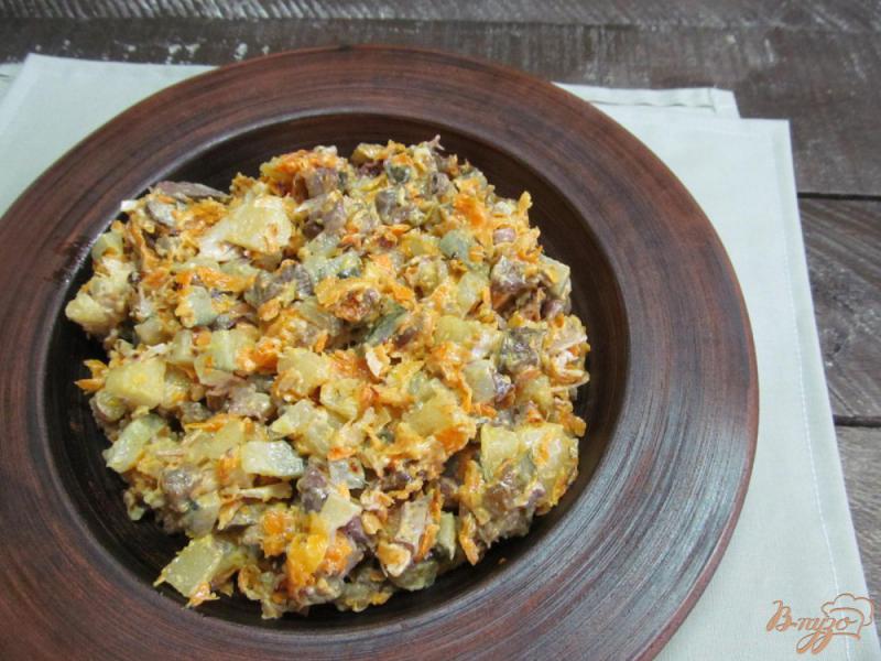 Фото приготовление рецепта: Теплый салат из баклажана и курицы шаг №6