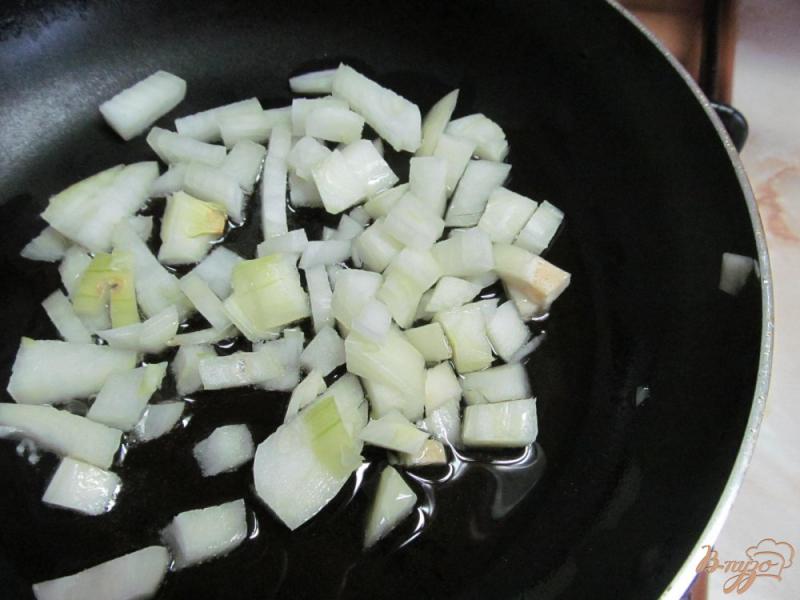 Фото приготовление рецепта: Суп-пюре из картофеля риса и щавеля шаг №1