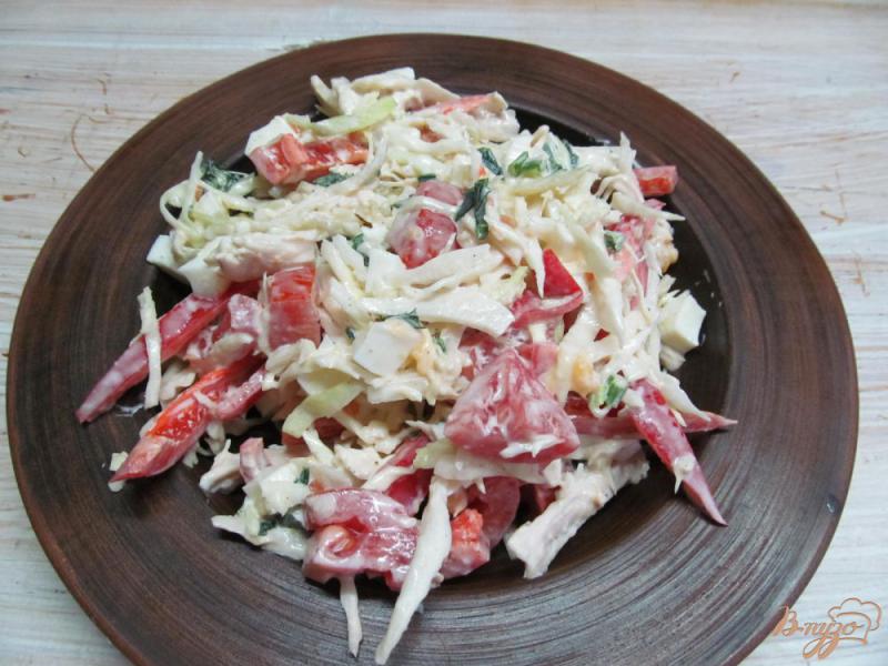 Фото приготовление рецепта: Салат из капусты с куриным мясом шаг №5