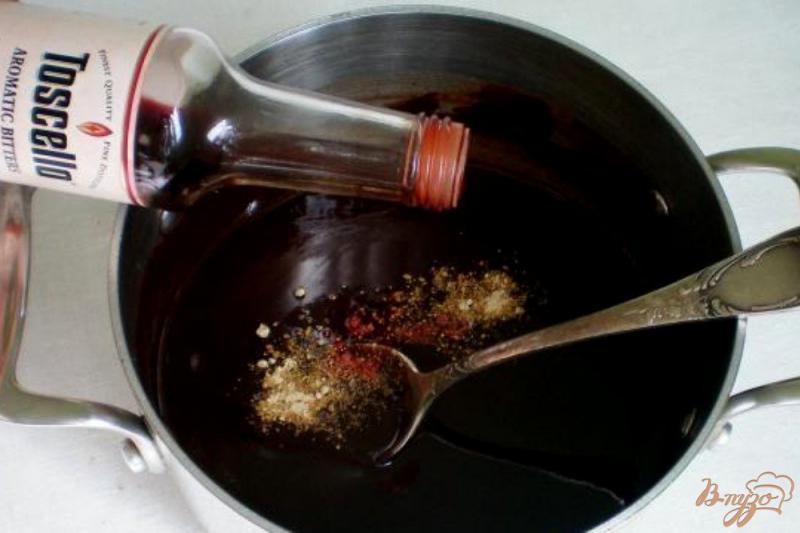 Фото приготовление рецепта: Домашние шоколадные конфеты с пряностями шаг №3