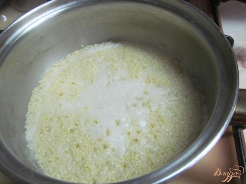 Фото приготовление рецепта: Пшеничная каша с раками шаг №1