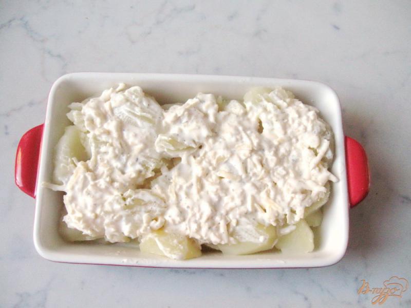 Фото приготовление рецепта: Картофель запеченный с сыром шаг №6