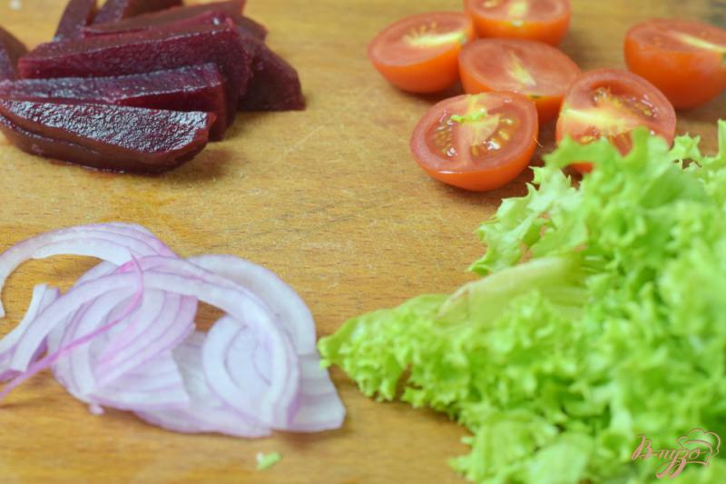 Фото приготовление рецепта: Салат  овощной по- критски шаг №2