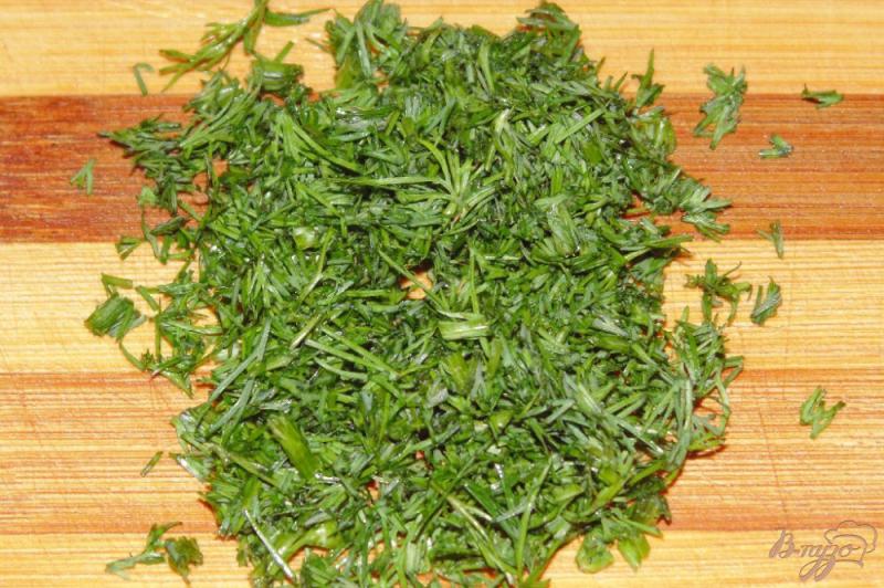 Фото приготовление рецепта: Салат с рисом и зеленью шаг №6