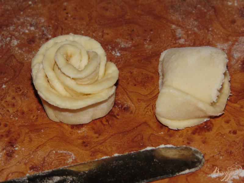 Фото приготовление рецепта: Сахарная роза шаг №10