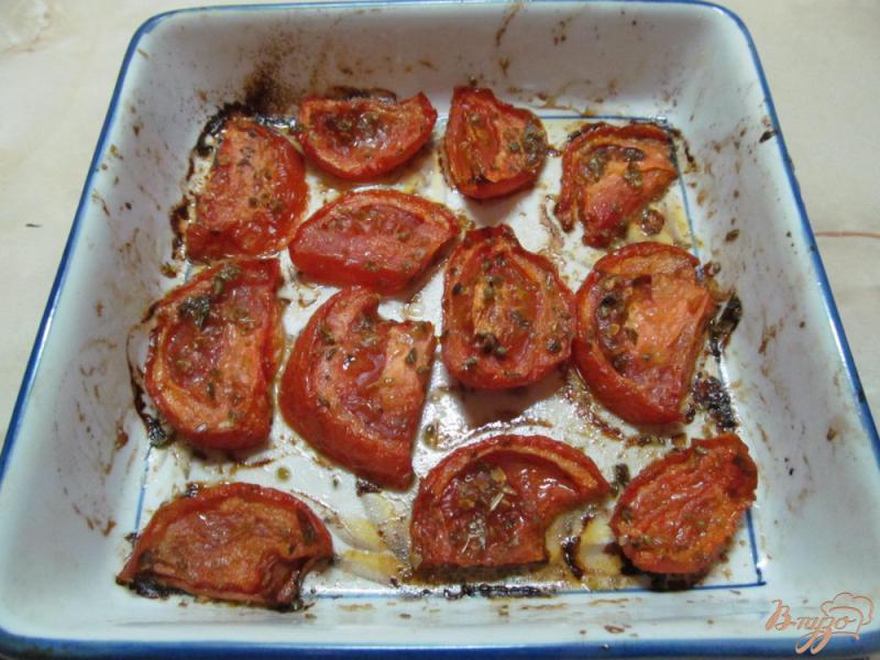 Фото приготовление рецепта: Рулеты из лаваша с мясом и запеченными помидорами шаг №2