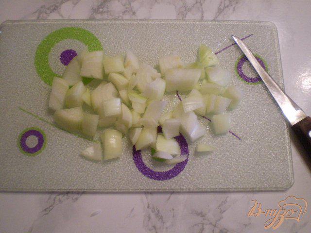 Фото приготовление рецепта: Теплый баклажановый салат шаг №2