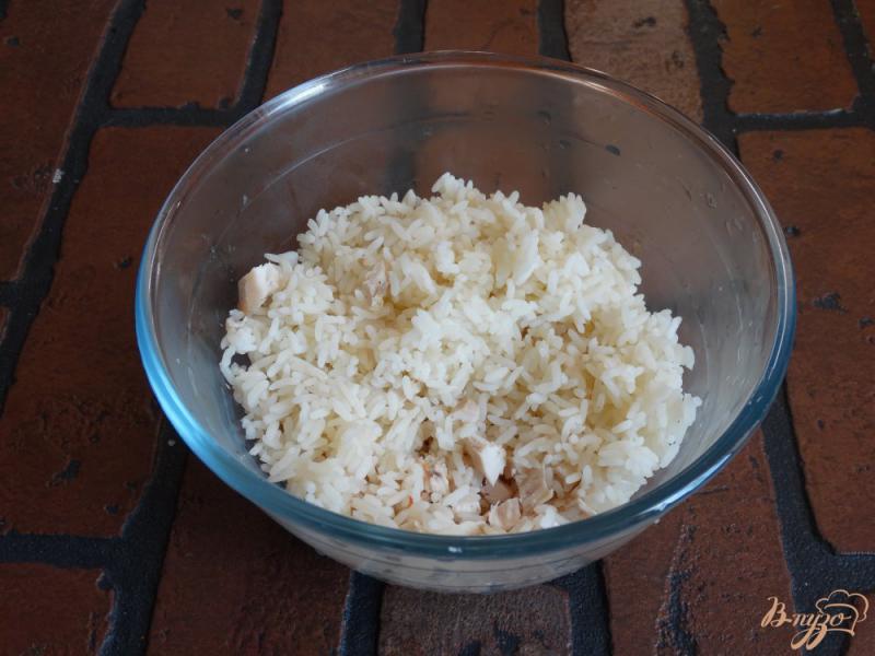 Фото приготовление рецепта: Рисовые котлеты с куриным филе шаг №2
