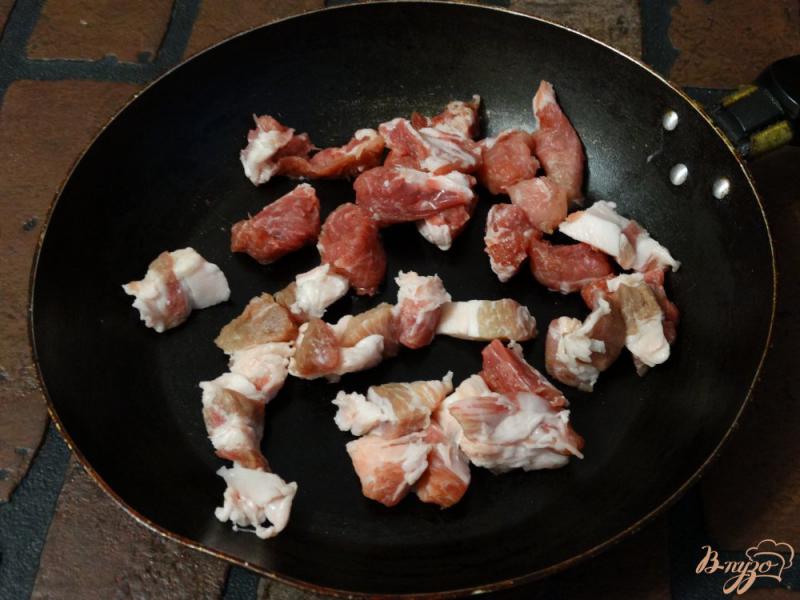 Фото приготовление рецепта: Макароны запеченные с мясом и плавленным сырком шаг №1