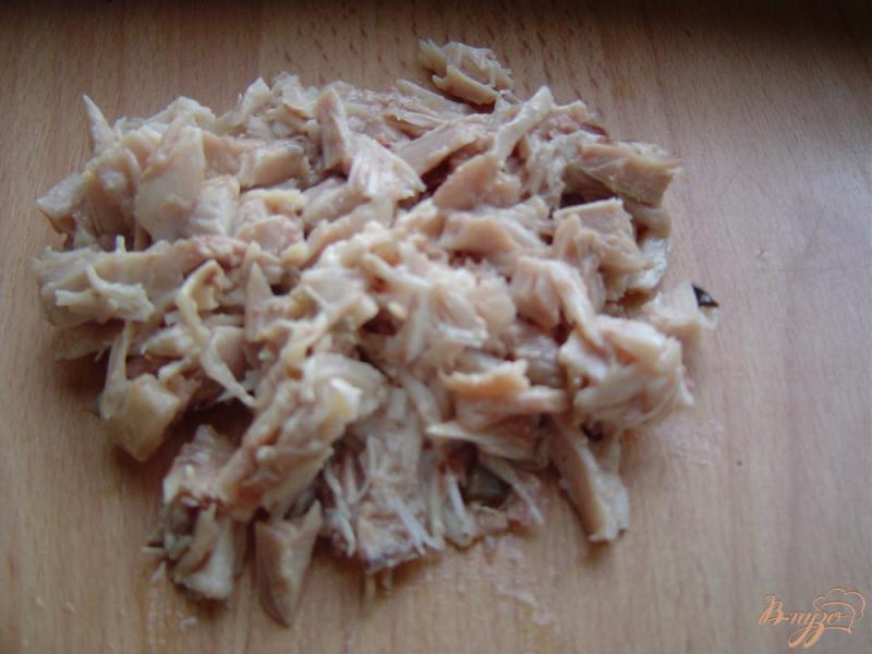 Фото приготовление рецепта: Драники с картофелем, грибами и курицей шаг №2