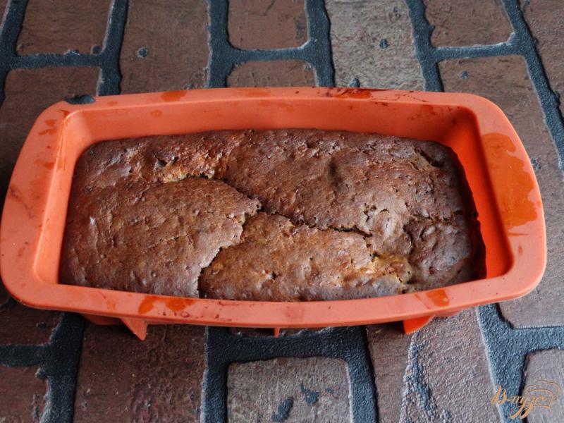Фото приготовление рецепта: Тыквенный кекс с какао шаг №10