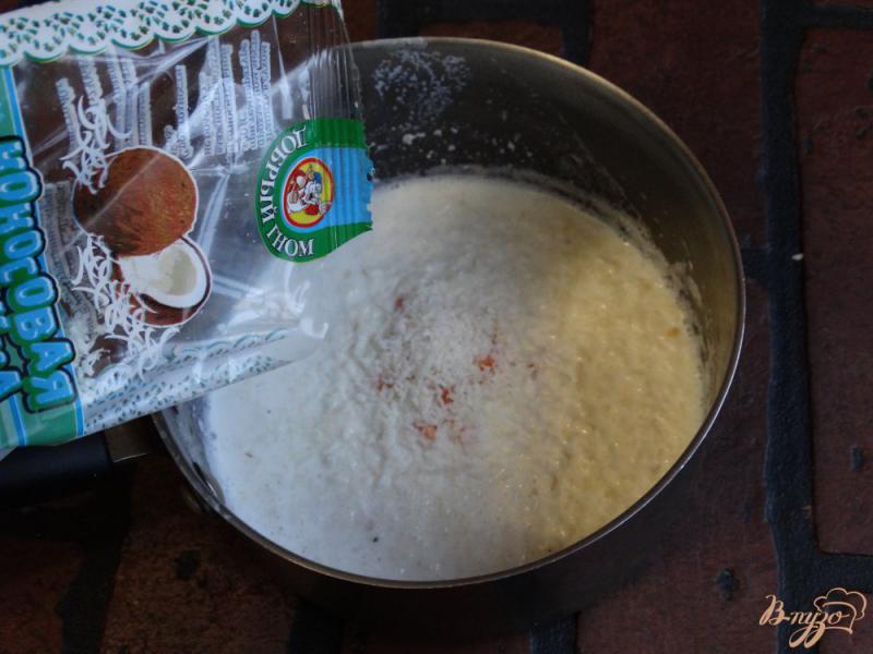 Фото приготовление рецепта: Рисовая каша Кокос-Папайя шаг №4