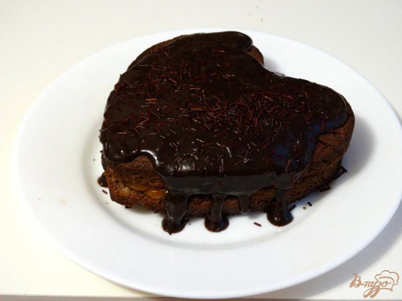 Фото приготовление рецепта: Домашний тортик с вареной сгущенкой шаг №9