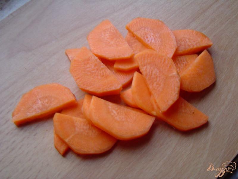 Фото приготовление рецепта: Морковь медово-пряная шаг №1