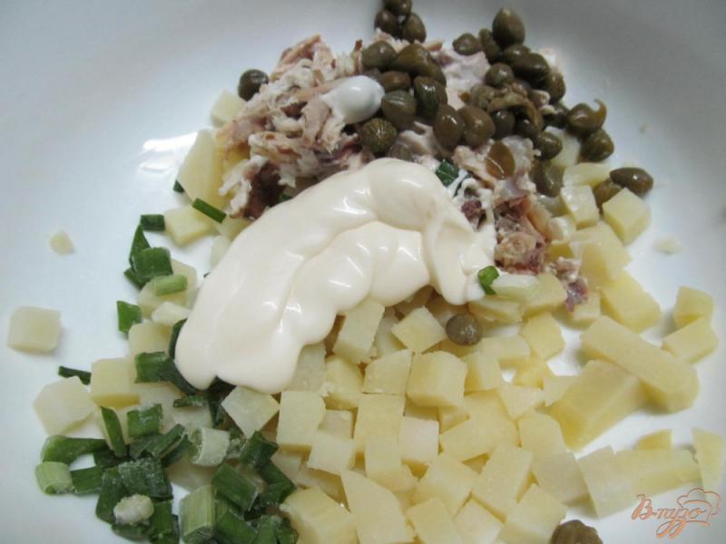 Фото приготовление рецепта: Салат из куриного мяса и картофеля шаг №2