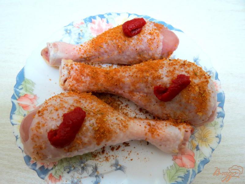 Фото приготовление рецепта: Куриные голени запеченные шаг №2