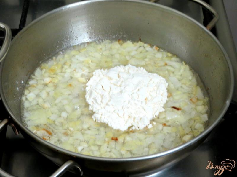 Фото приготовление рецепта: Венгерский суп шаг №5