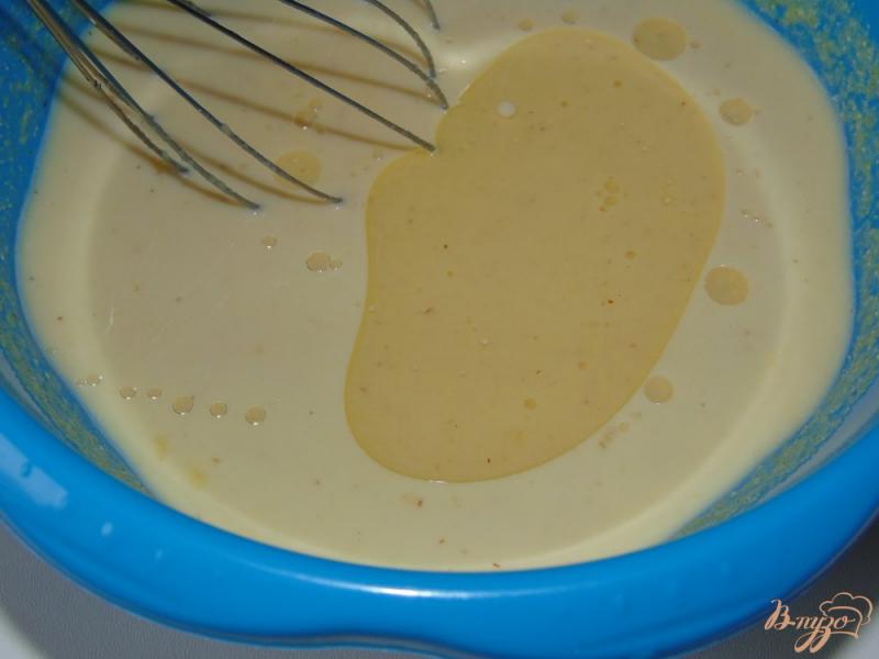 Фото приготовление рецепта: Блины из кукурузной муки шаг №3