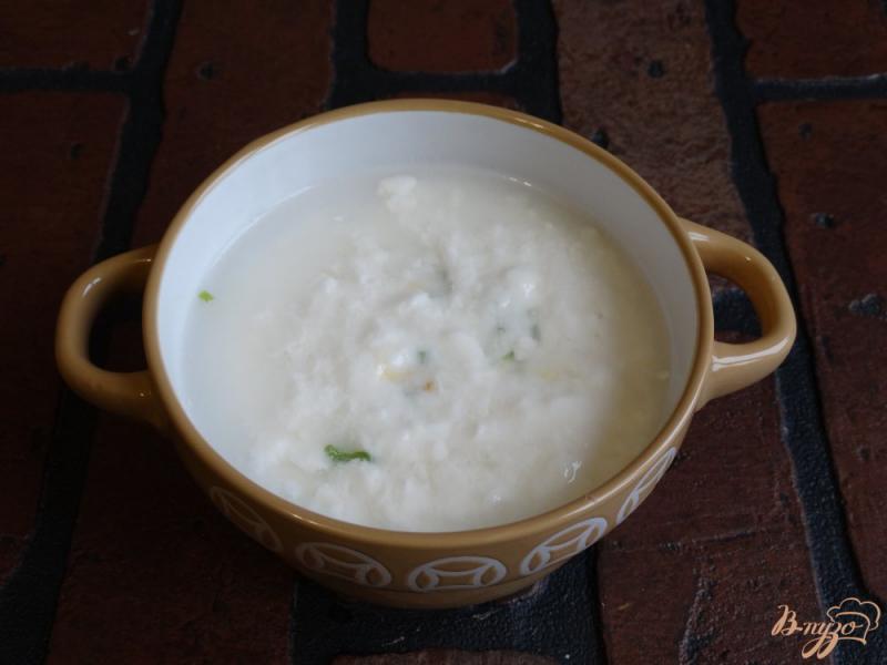 Фото приготовление рецепта: Холодный овощной суп на кефире шаг №5