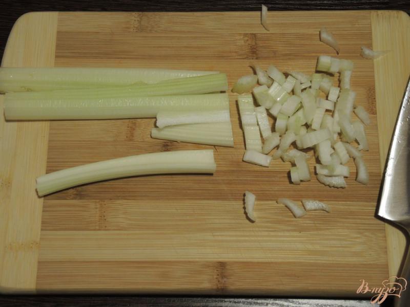 Фото приготовление рецепта: Суп-пюре с тыквой и яблоком шаг №2