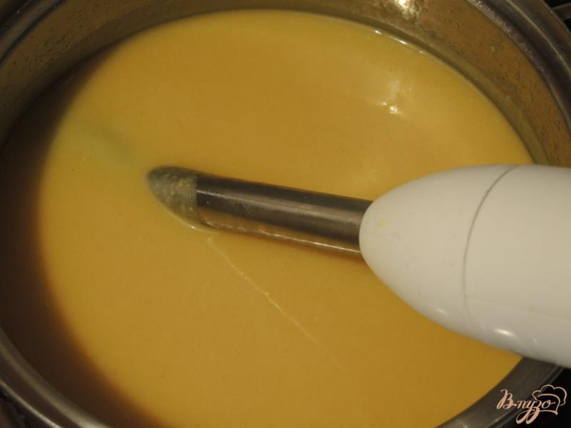 Фото приготовление рецепта: Суп-пюре с тыквой и яблоком шаг №10