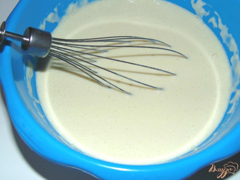 Фото приготовление рецепта: Ванильные заварные блины на молоке шаг №3
