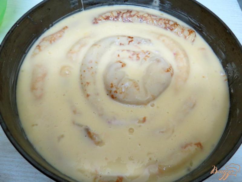 Фото приготовление рецепта: Пирог *Улитка* со сладкой начинкой. шаг №9