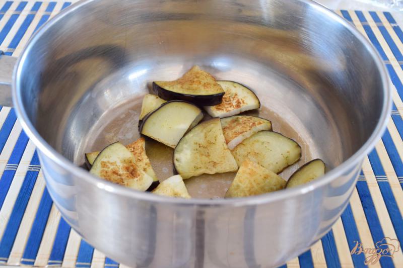 Фото приготовление рецепта: Овощное рагу с баклажанами и фасолью шаг №3