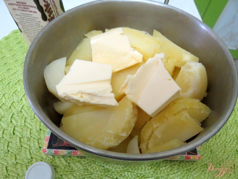 Фото приготовление рецепта: Картофельное пюре со сливками шаг №6