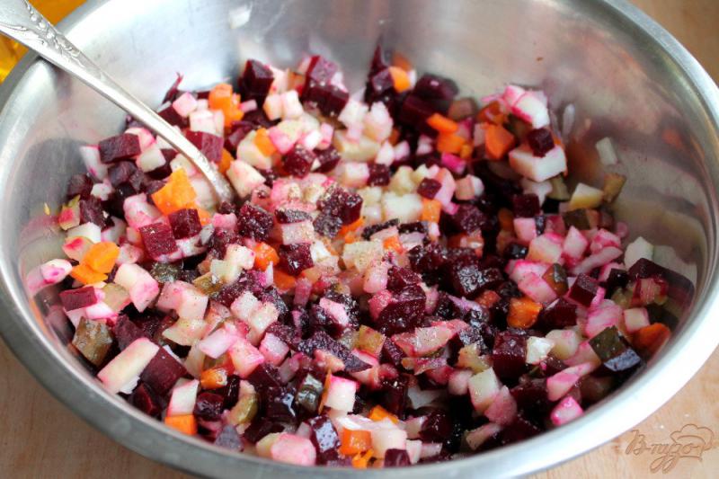 Фото приготовление рецепта: Винегрет из печеных овощей шаг №6
