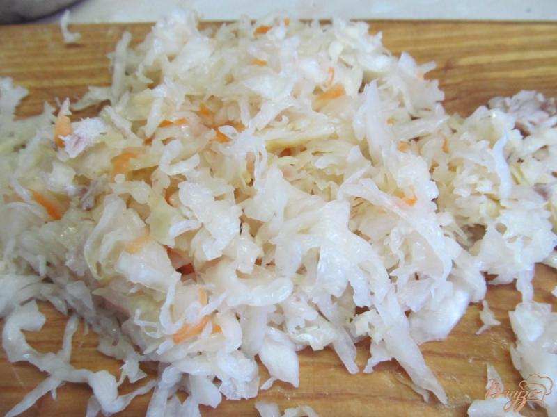 Фото приготовление рецепта: Щи с картофелем пюре кислой капустой и пшеницей шаг №6