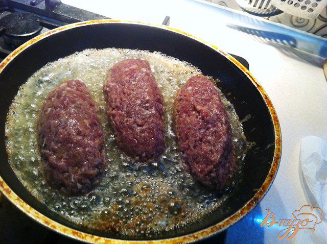 Фото приготовление рецепта: Люля кебаб из говядины шаг №4
