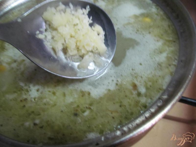 Фото приготовление рецепта: Чесночно-имбирный суп с овощами шаг №7