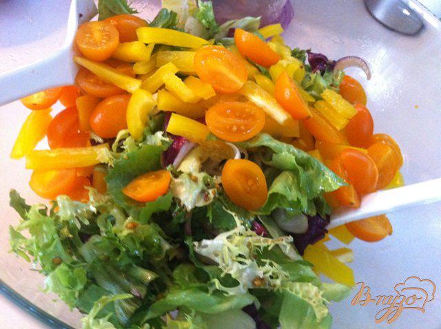 Фото приготовление рецепта: Салат овощной «Оранжевая осень» шаг №6
