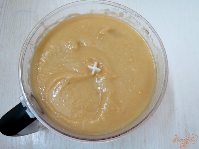 Фото приготовление рецепта: Суп пюре гороховый с копчёностями и сосисками шаг №7